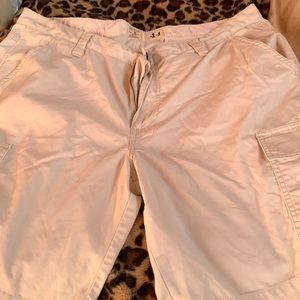 Bass pro shops, Red Head brand co. Size 44 men’s cargo shorts